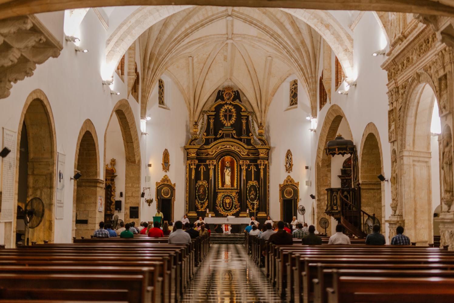Governo de SP disponibiliza protocolos para funcionamento de igrejas, templos e estabelecimentos religiosos
