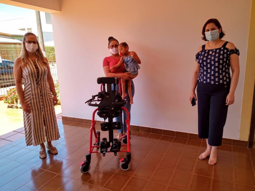 Fundo Social de Cordeirópolis faz doação de estabilizador