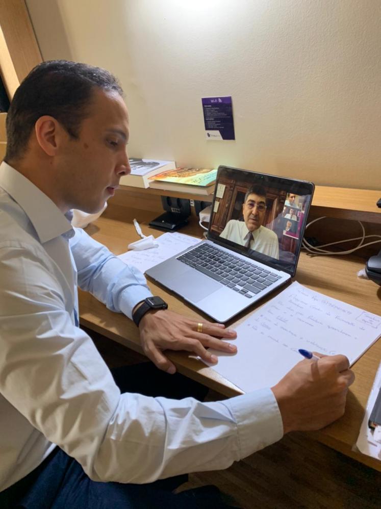 Murilo Félix busca projeto  