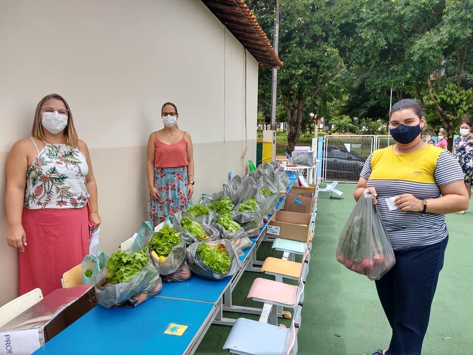 Prefeitura de Cordeirópolis entrega mais de 1.400 cestas de hortifruti nas escolas da cidade