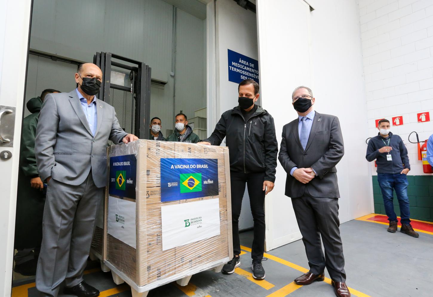 SP entrega ao Brasil mais 2 milhões de doses da vacina do Butantan