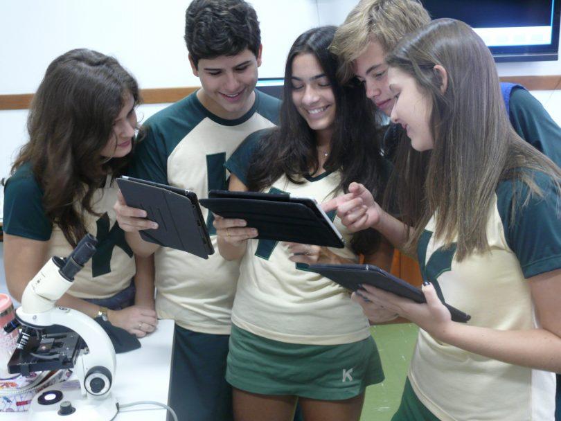 Escola estimula autonomia de alunos com iPads e minimiza impacto da pandemia