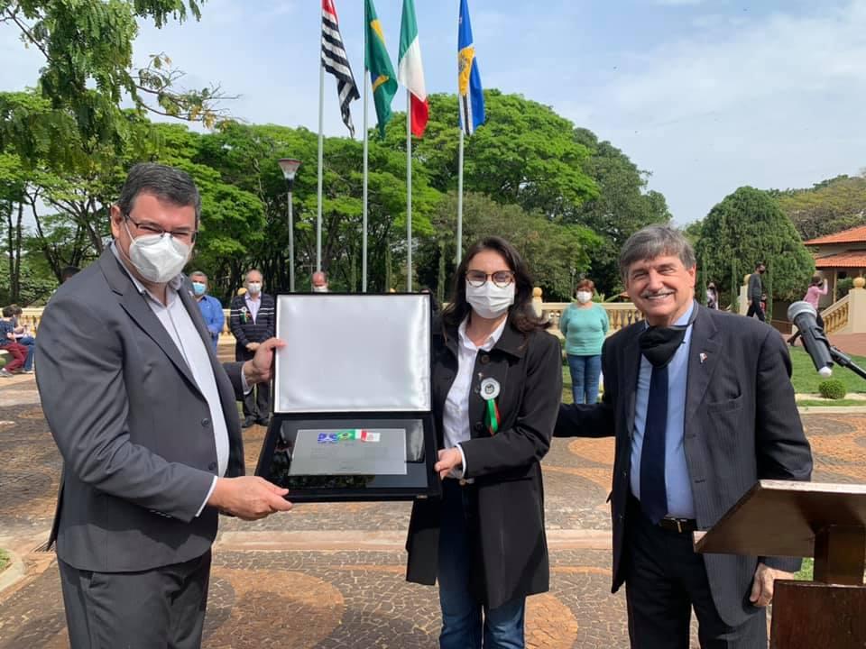Inauguração do monumento Gemellaggio e a revitalização da praça da Matriz de Nossa Senhora da Assunção