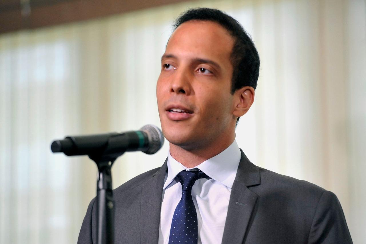 Lei de Murilo Félix que cria Programa Saúde  Emocional às Vítimas da Covid é sancionada