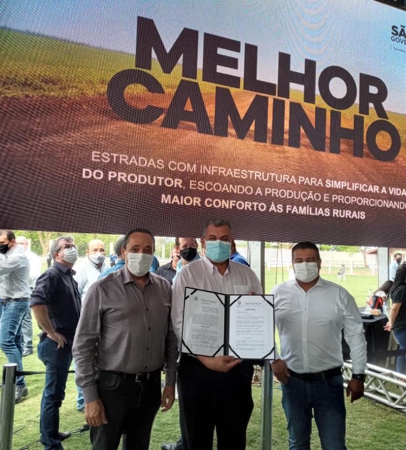 Cordeirópolis assina convênio e participa do lançamento do Programa 