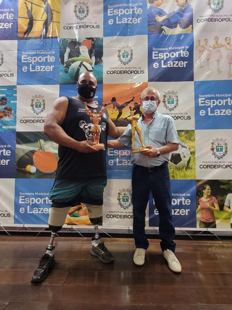 Cordeiropolense é campeão de Halterofilismo e segue rumo ao Mundial