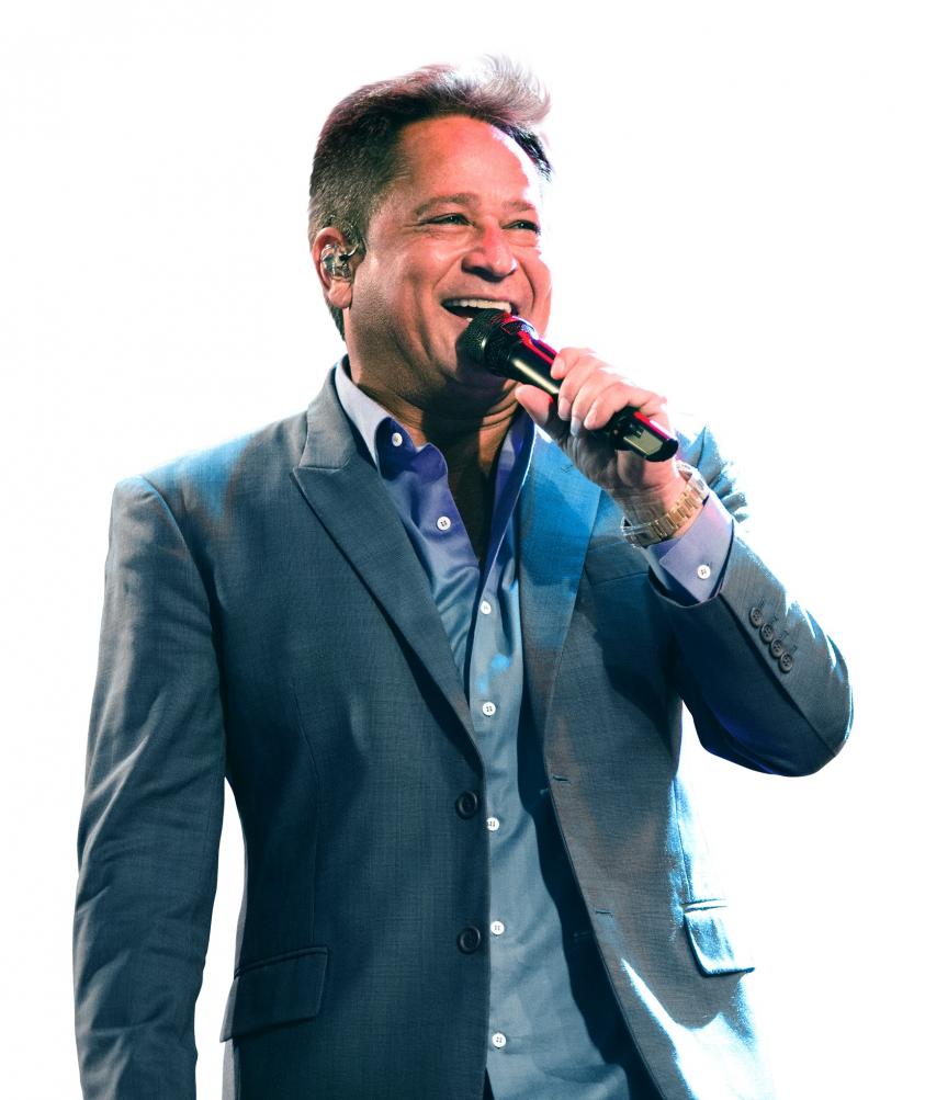 Leonardo realiza show em Paulínia-SP