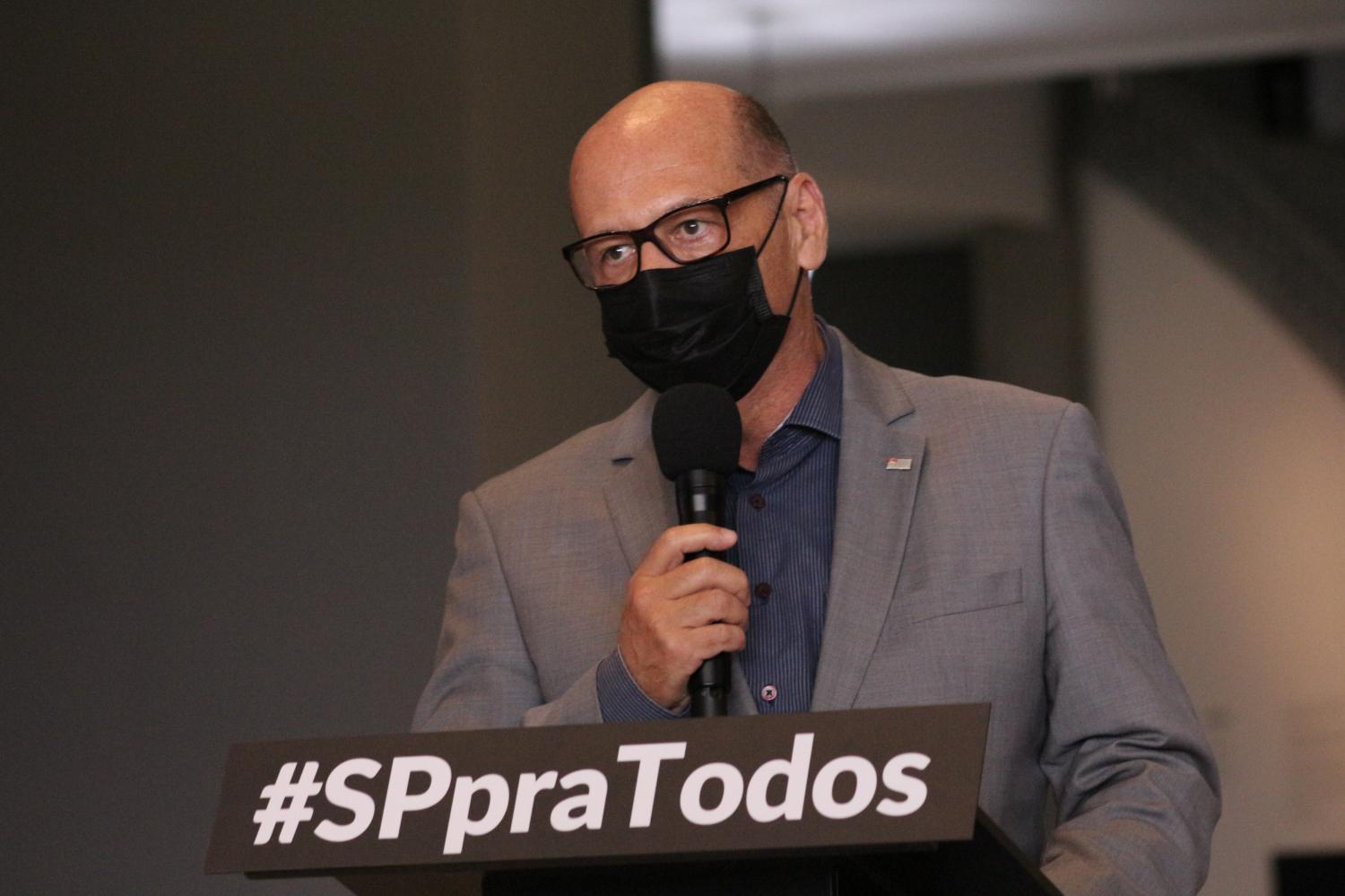 Doria anuncia a flexibilização do uso de máscaras em ambientes abertos a partir do dia 11 de dezembro