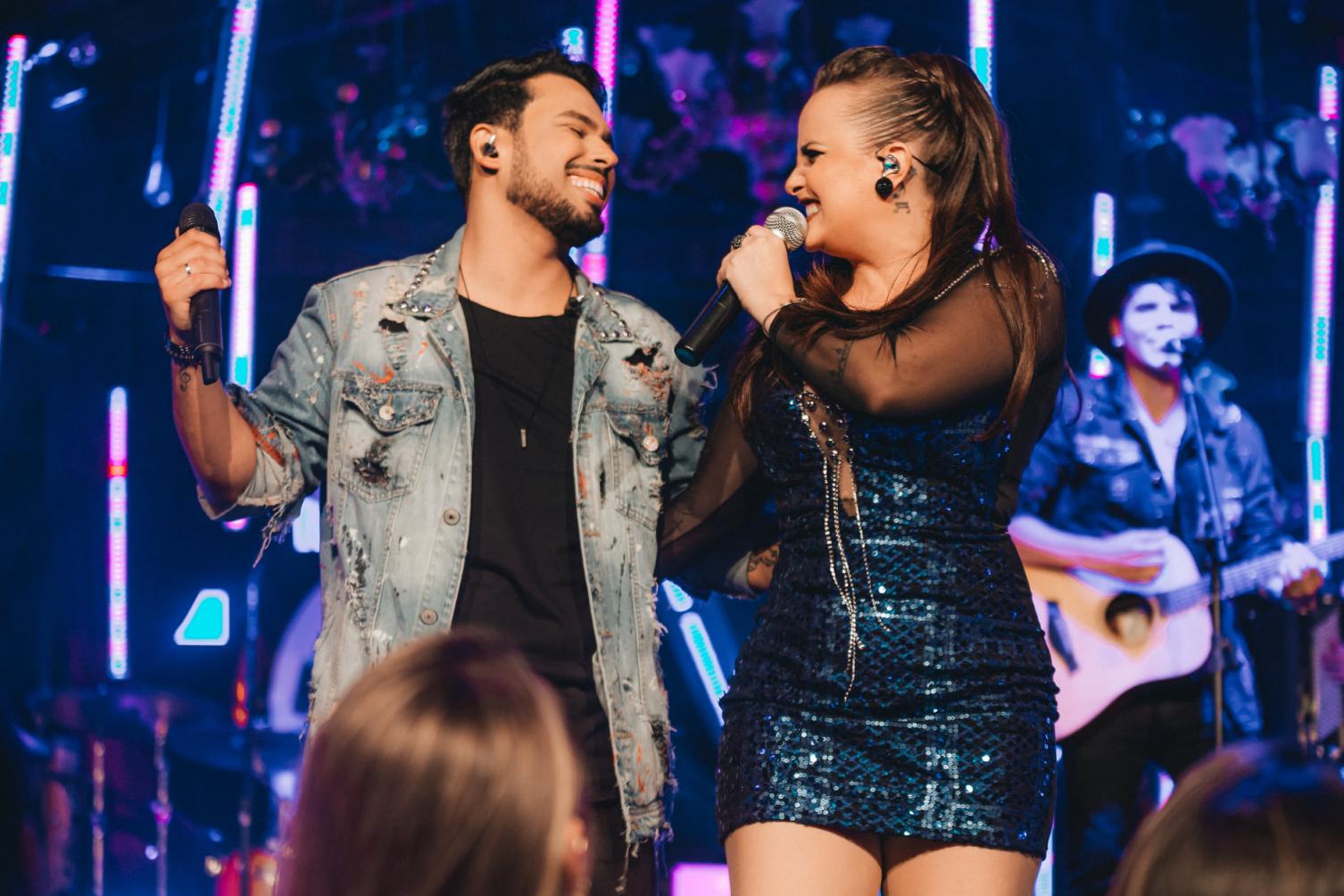Muranno lança a música “Canseira demais” com participação de Emy Maziero