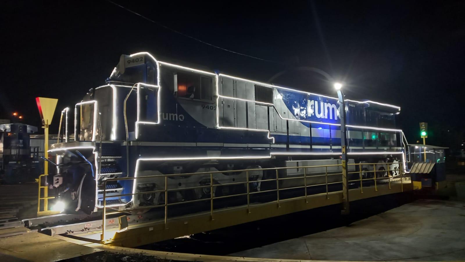 Trem iluminado de Natal viajará pelos trilhos da Malha Paulista