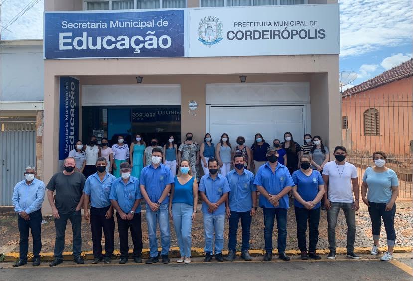 Homenagem aos motoristas da Secretaria Municipal de Educação de Cordeirópolis
