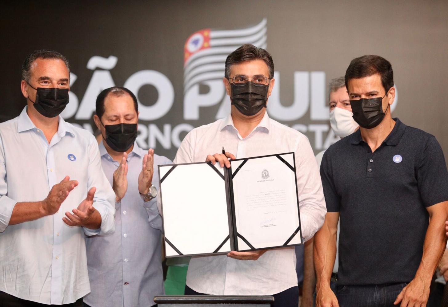 Vice-Governador inaugura Poupatempo em Artur Nogueira e anuncia mais 12 postos na região de Campinas