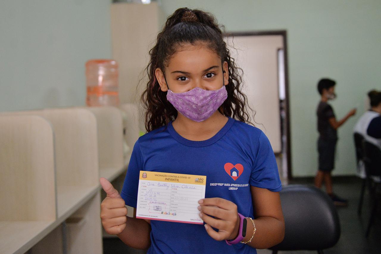 Para facilitar acesso à saúde, Limeira tem 1º dia de vacinação contra Covid-19 nas escolas