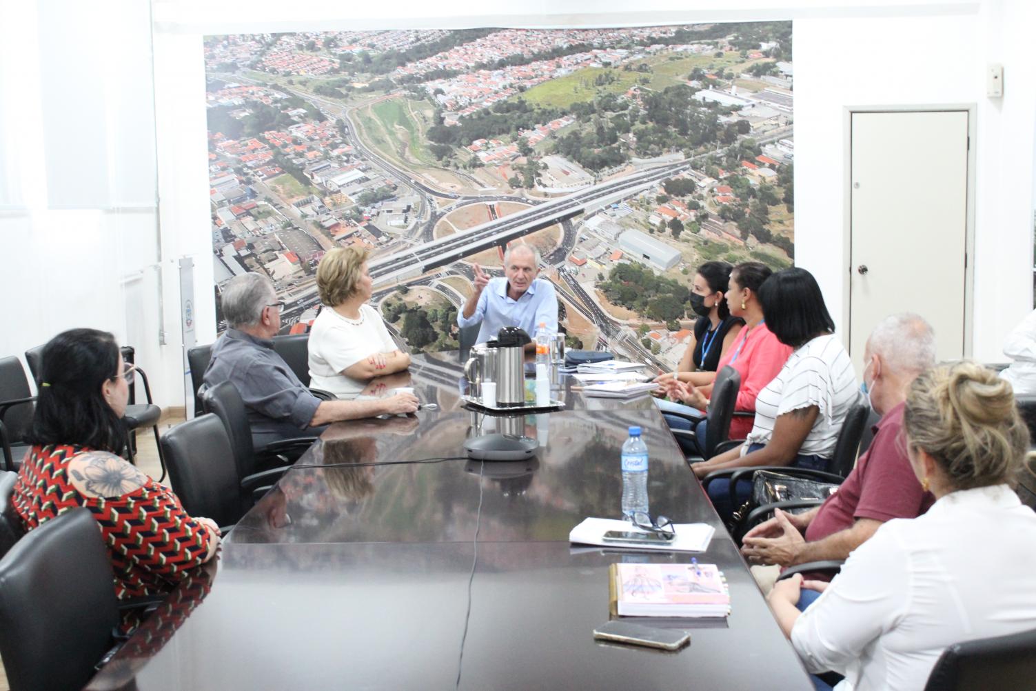 Prefeito de Limeira anuncia Cema em área central e ampliação de atendimento