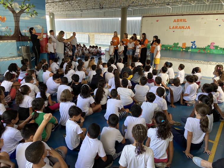 Campanha Abril Laranja em Limeira é encerrada com atividade em escola