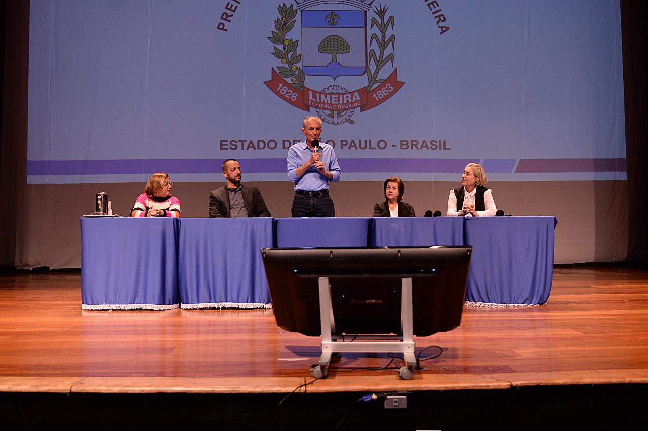 Em Limeira, evento discute papel da assistência social no pós-pandemia
