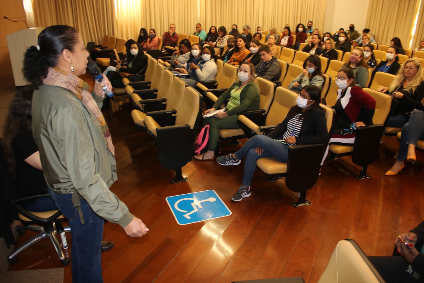 Prefeitura de Limeira promove palestra para desmistificar esquizofrenia