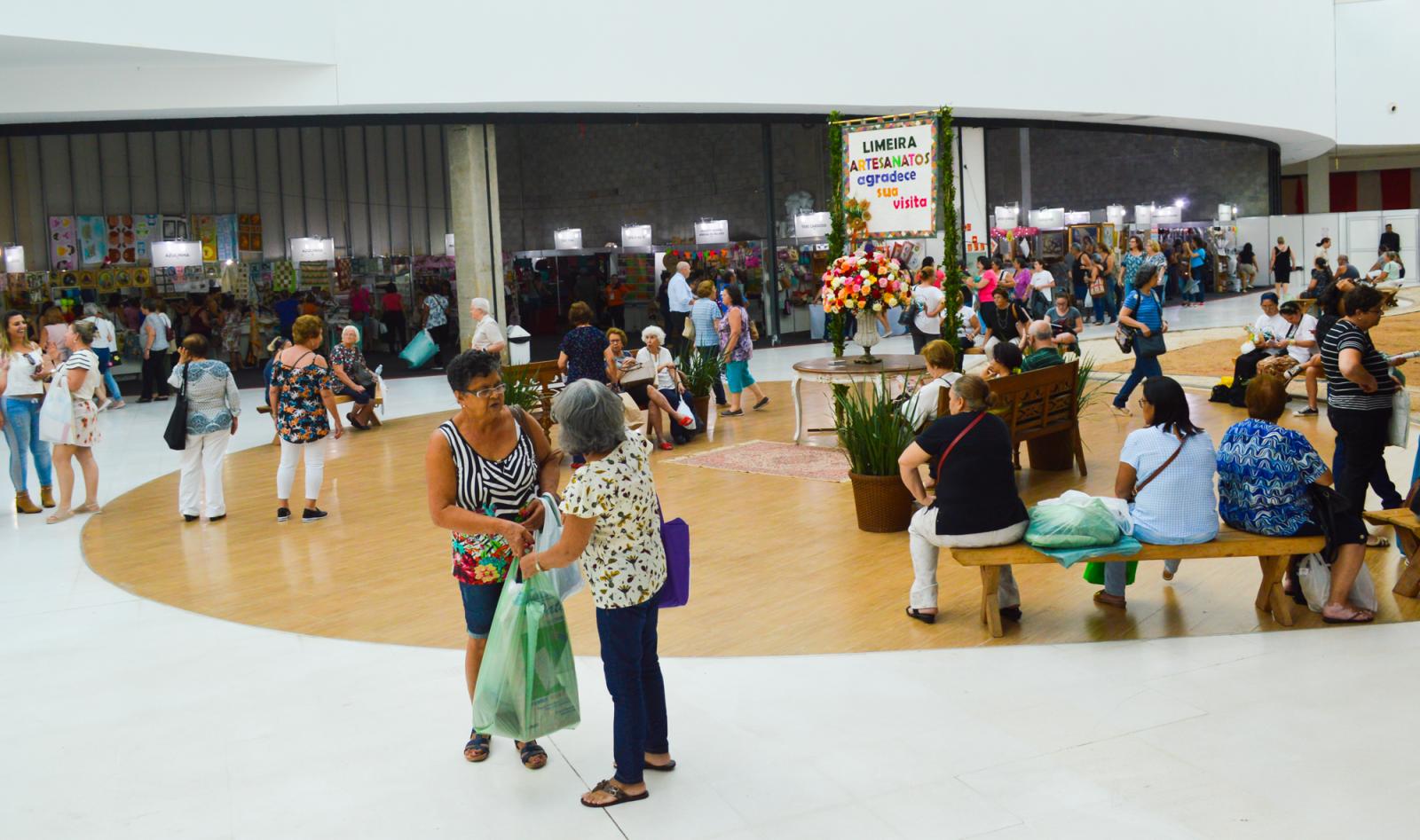 Shopping Nações recebe caravanas de todo o estado na 4ª Limeira Artesanatos