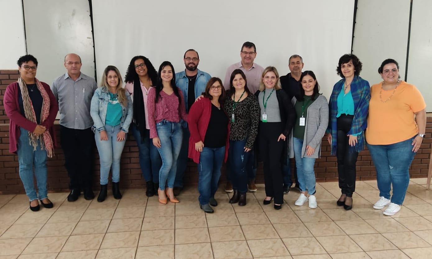 Equipes do CRAS e do CREAS recebem assessoria do Sebrae