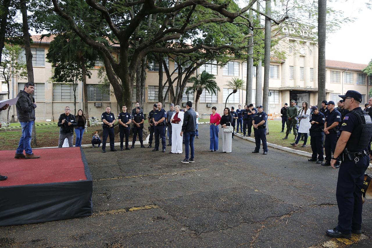 Prefeitura de Limeira promove dia de treinamento de cães de faro
