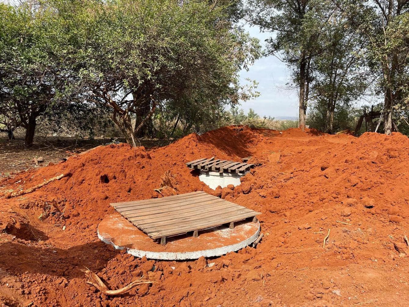 Zona Rural de Cordeirópolis recebe instalação de fossas sépticas