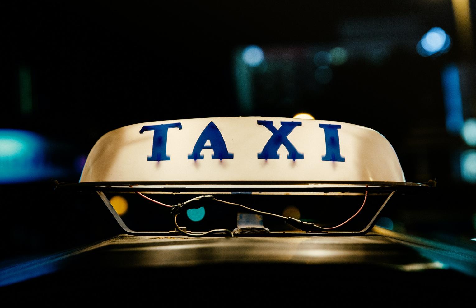 Prefeitura de Limeira envia informações de taxistas cadastrados no município