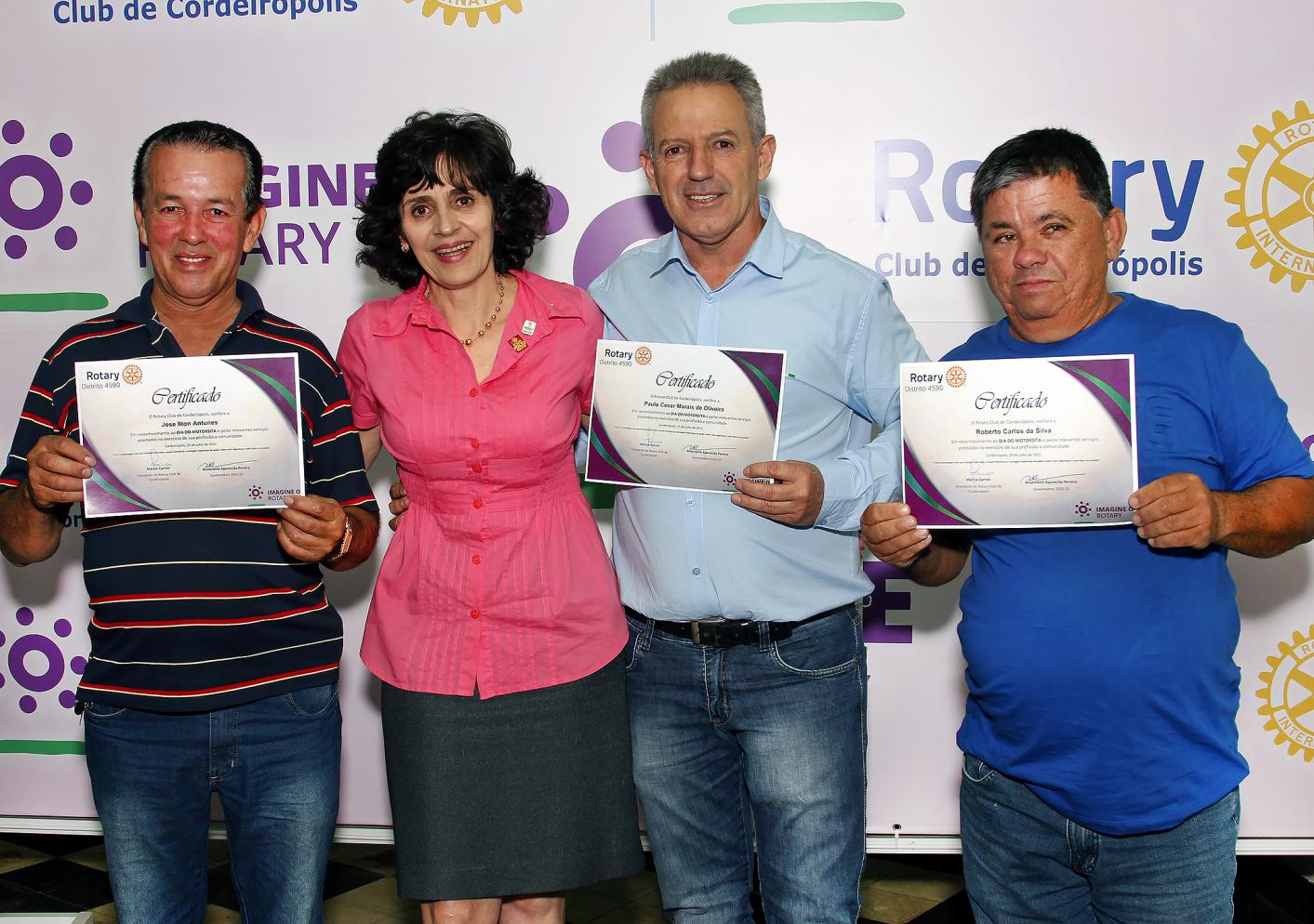 Rotary de Cordeirópolis presta homenagens a motoristas