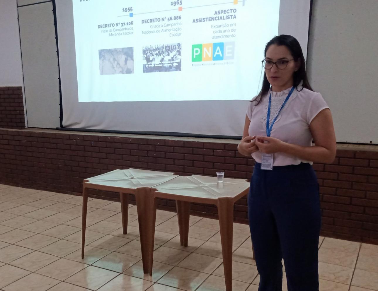Equipes da Educação de Cordeirópolis participam de palestra sobre Alimentação Escolar