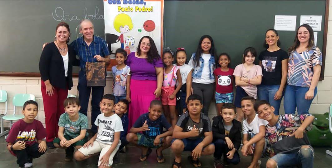 O dia que os alunos conheceram e se empolgaram com um escritor
