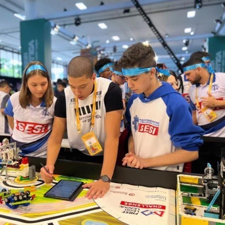 Cordeiropolense conquista 3º lugar com sua equipe no Festival Internacional de Robótica