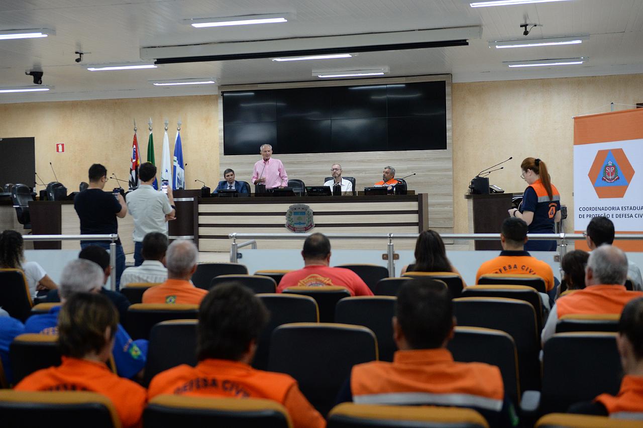Limeira sedia capacitação sobre plano de contingência