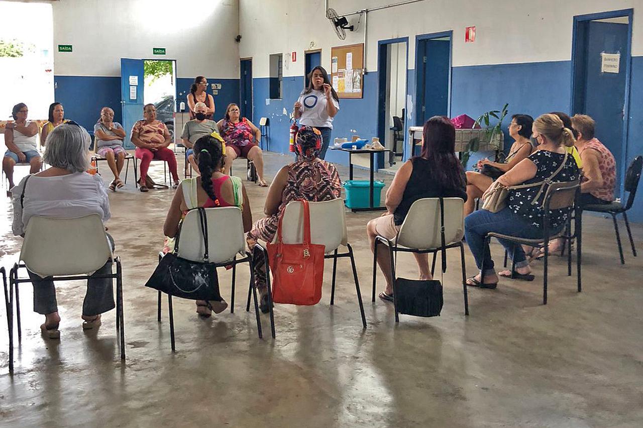 Grupos da Terceira Idade de Limeira recebem orientações sobre Diabetes