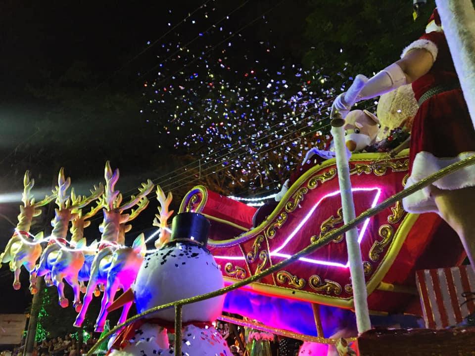 Papai Noel chegará nesta sexta-feira em Castilho na carreta Batidão da  Alegria - Hojemais de Andradina SP