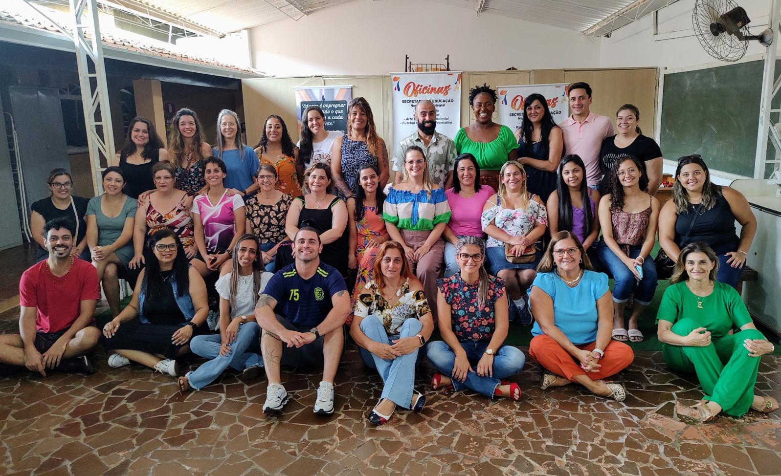 Professores Oficineiros participam de integração na Secretaria de Educação de Cordeirópolis