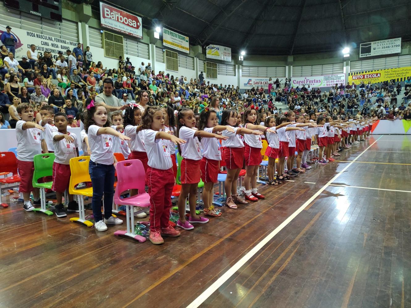 Estudantes de Cordeirópolis concluem o Ensino Infantil com festa de formatura