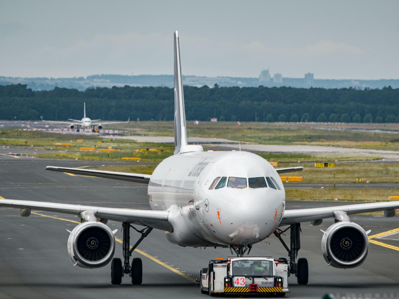 Medo de avião: 7 dicas para aliviar a ansiedade no voo