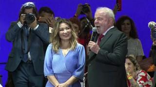 No primeiro dia, Lula cumpre promessas e revoga decretos de Bolsonaro