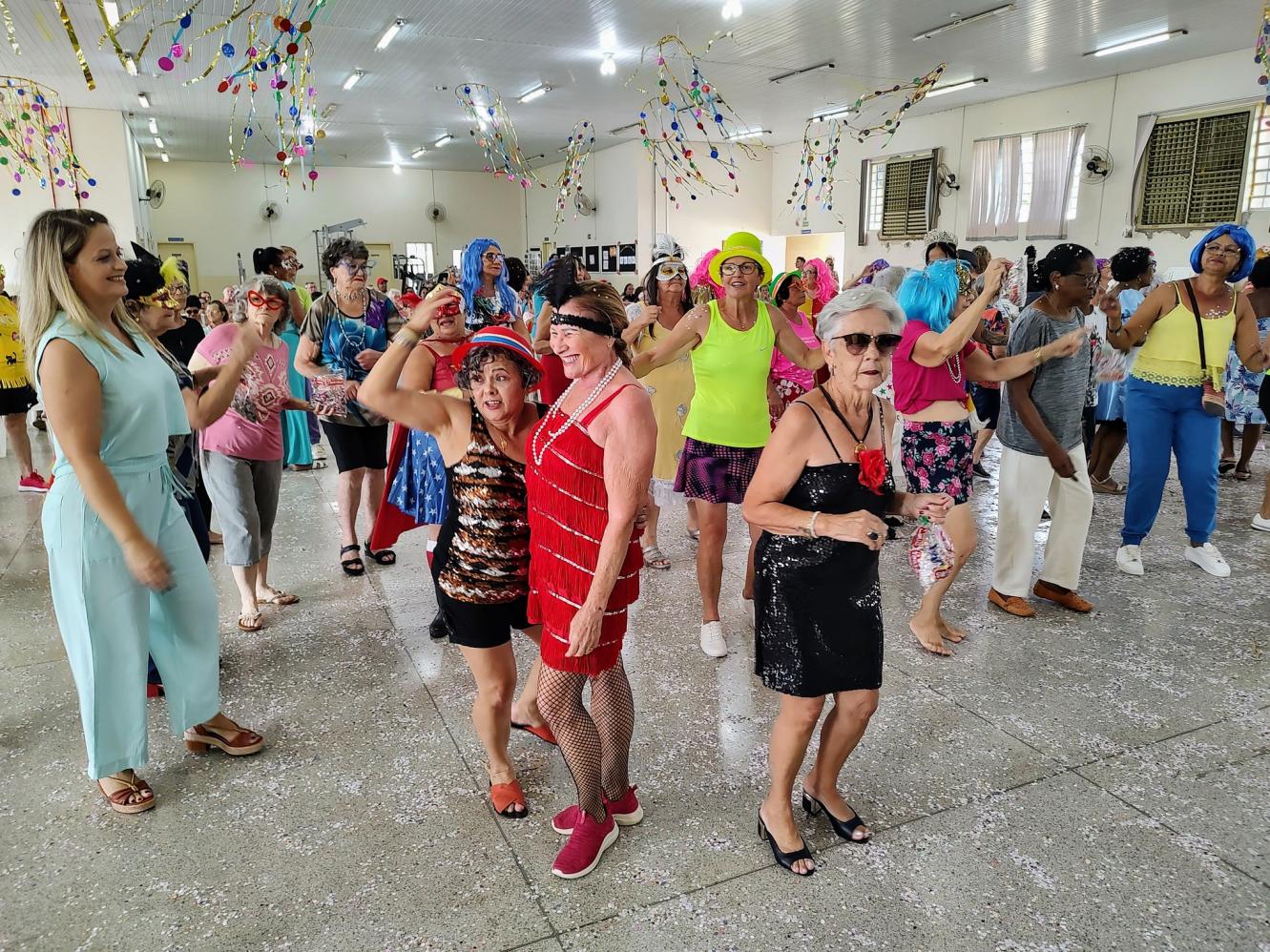 Carnaval 2023 tem início no CCI em Cordeirópolis