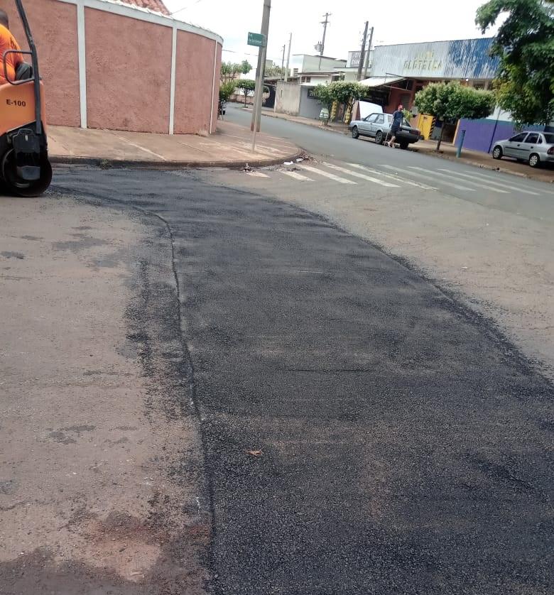 Jardim Progresso em Cordeirópolis recebe recapeamento e manutenção
