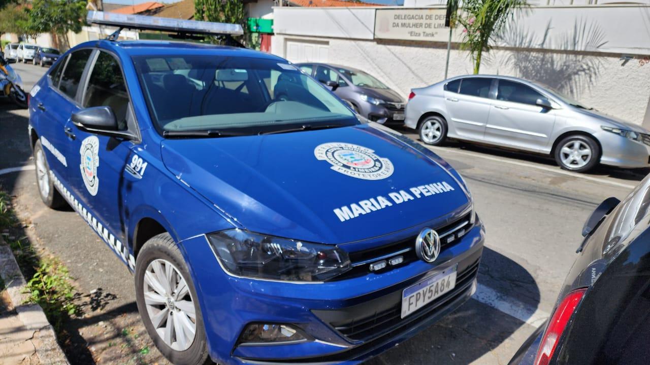 GCM de Limeira apreende agressor após alerta de Botão do Pânico