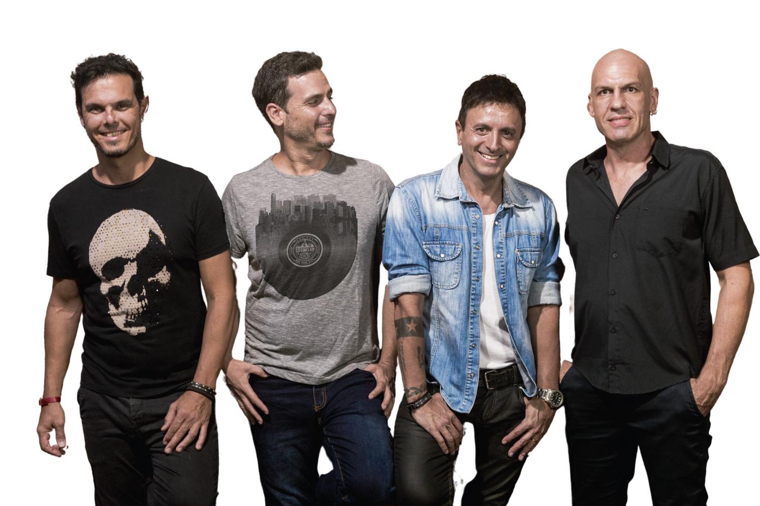 Banda Quatro Fatos faz show no Bora Sport Bar & Café em Campinas