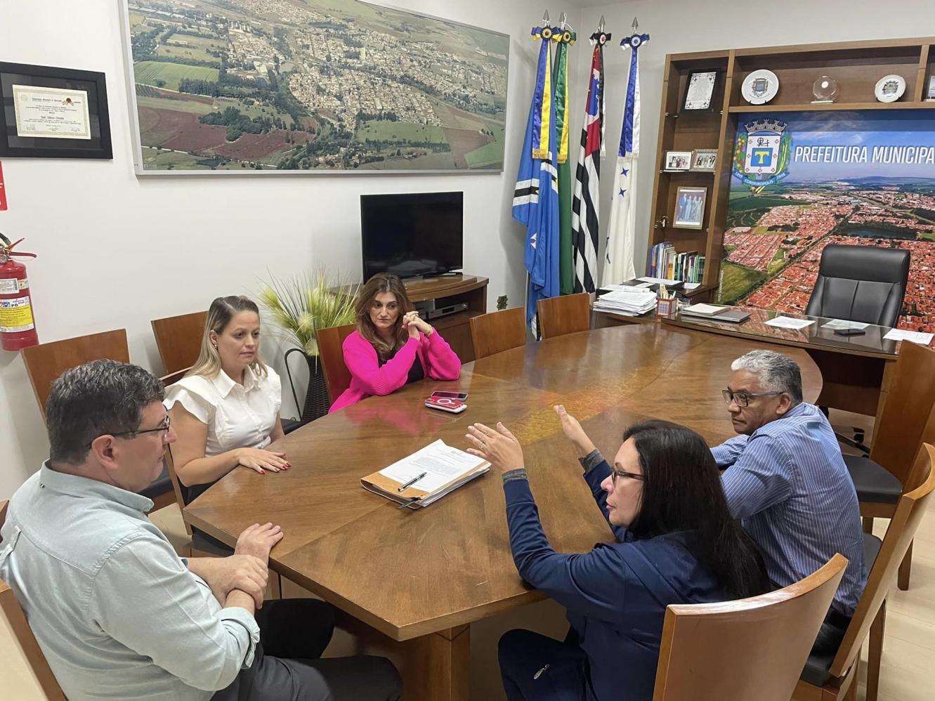 Escola de Cascalho de cara nova