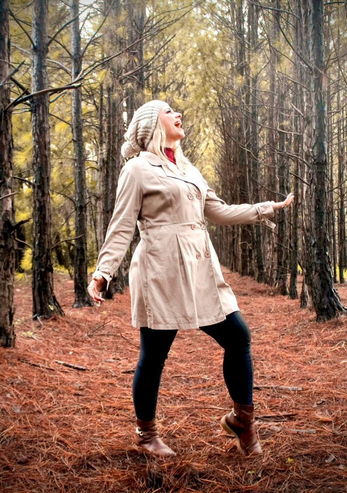 Silviane Soares divulga a romântica “Imunidade”