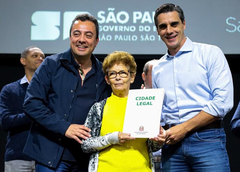 Governo do Estado entrega regularização fundiária de 430 imóveis na região de Campinas