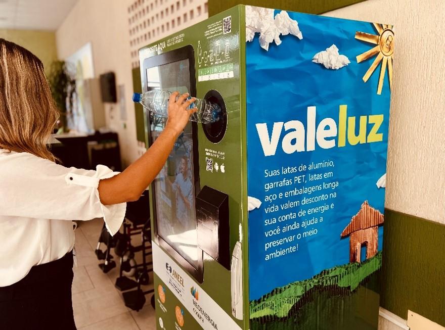 Moradores de Limeira podem pagar conta de luz com resíduos recicláveis; veja como