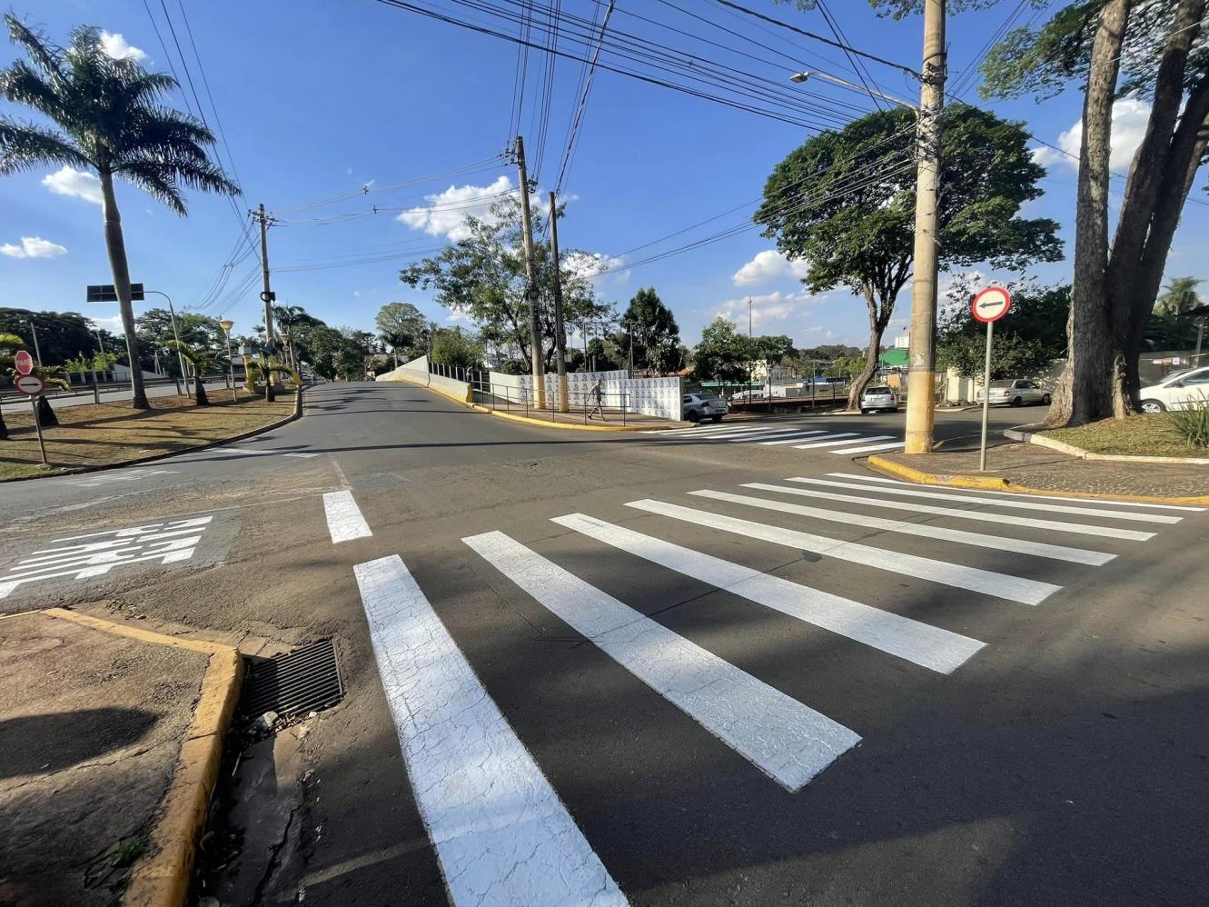 Cordeirópolis recebe manutenção na sinalização de trânsito