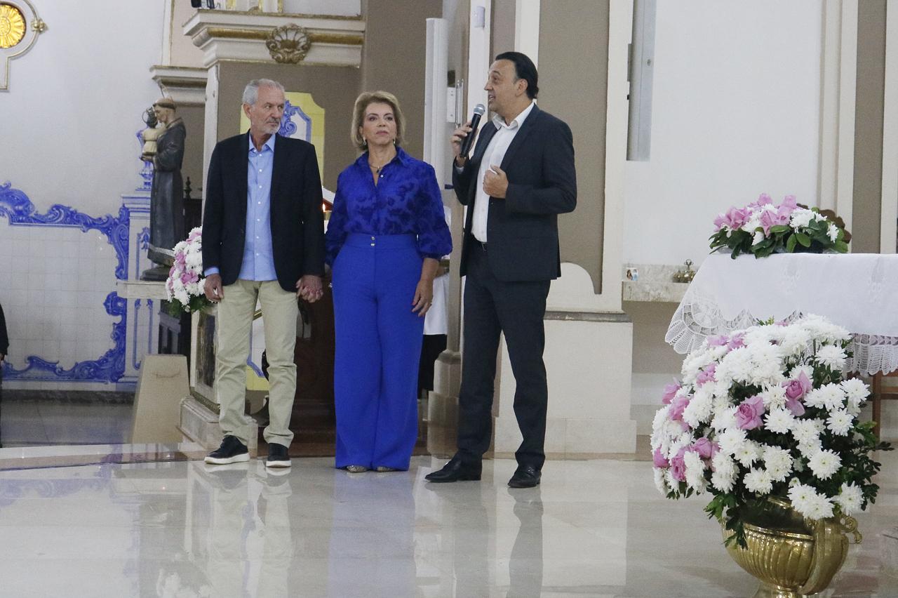 Prefeito, primeira-dama e vice-governador do Estado participam da Missa da Padroeira em Limeira