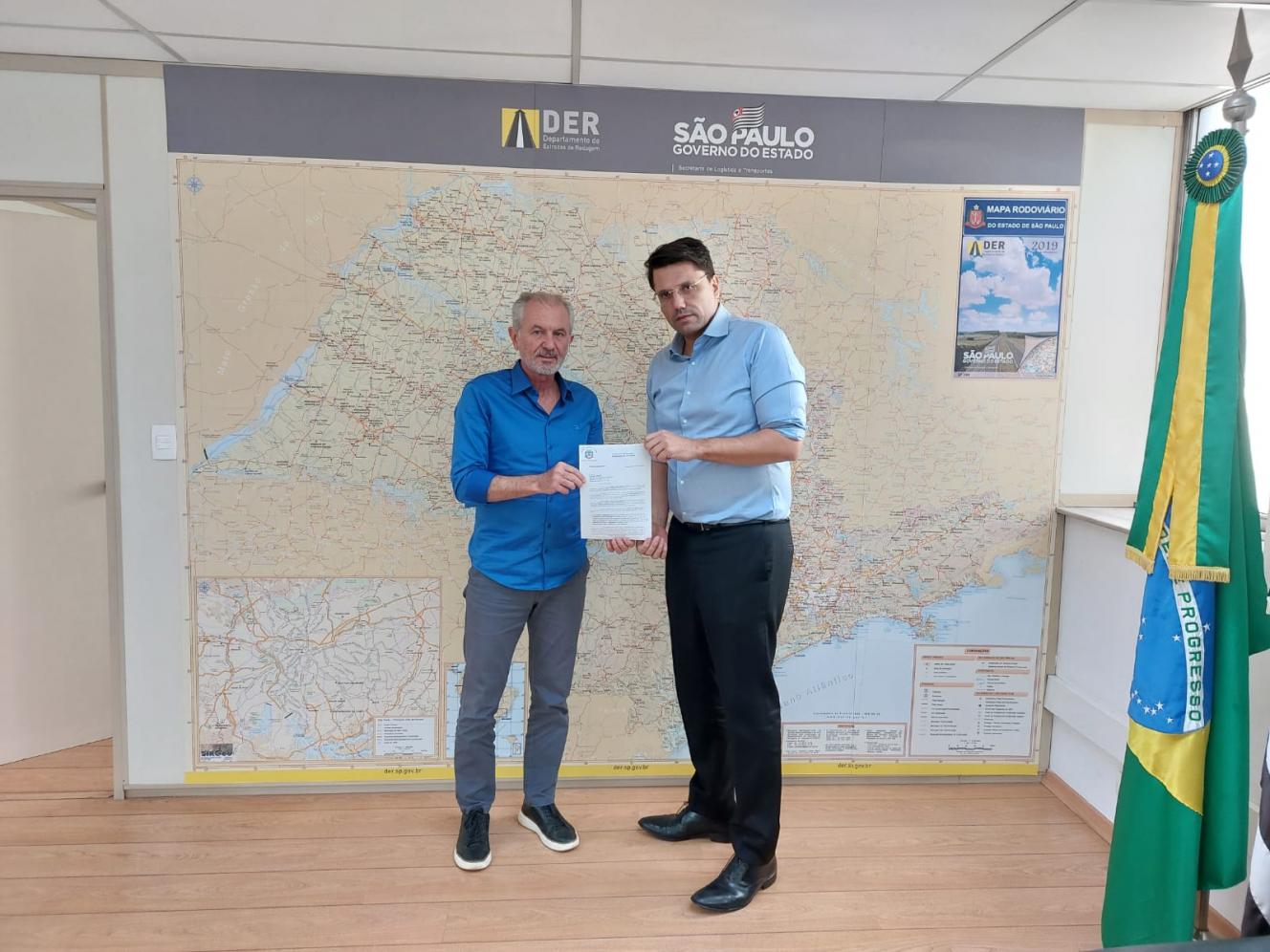 Prefeito de Limeira se reúne com secretário em SP e apresenta pauta de obras viárias