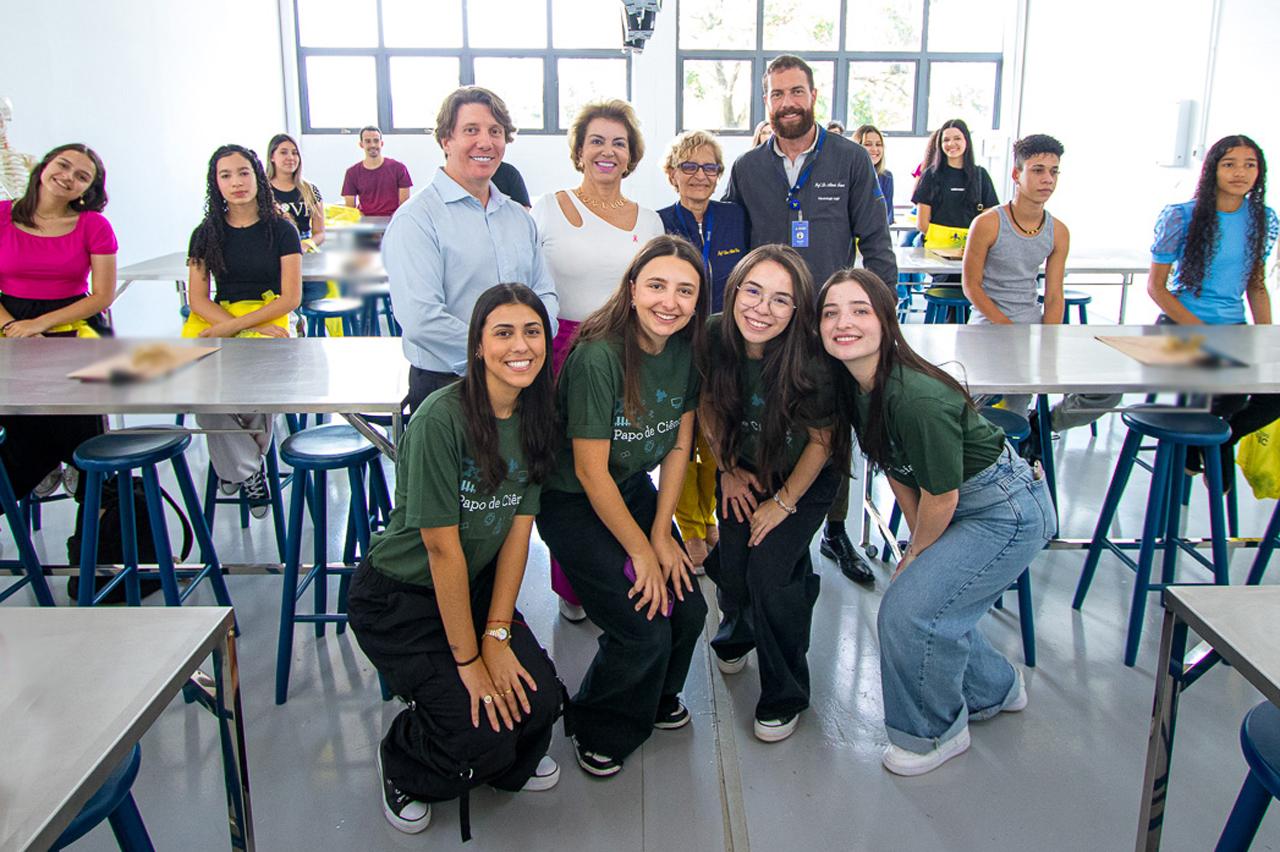 Fundo Social de Limeira leva alunos de escolas públicas em visita a São Leopoldo Mandic 