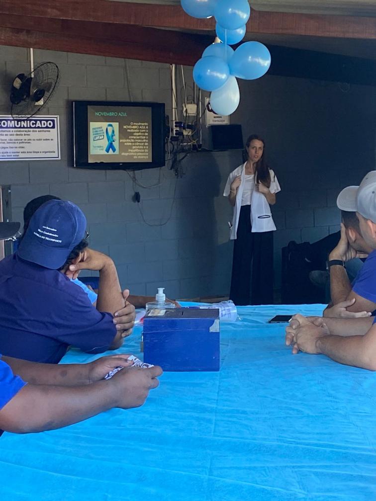 Novembro Azul: Secretaria de Saúde promove palestra de conscientização do câncer de próstata